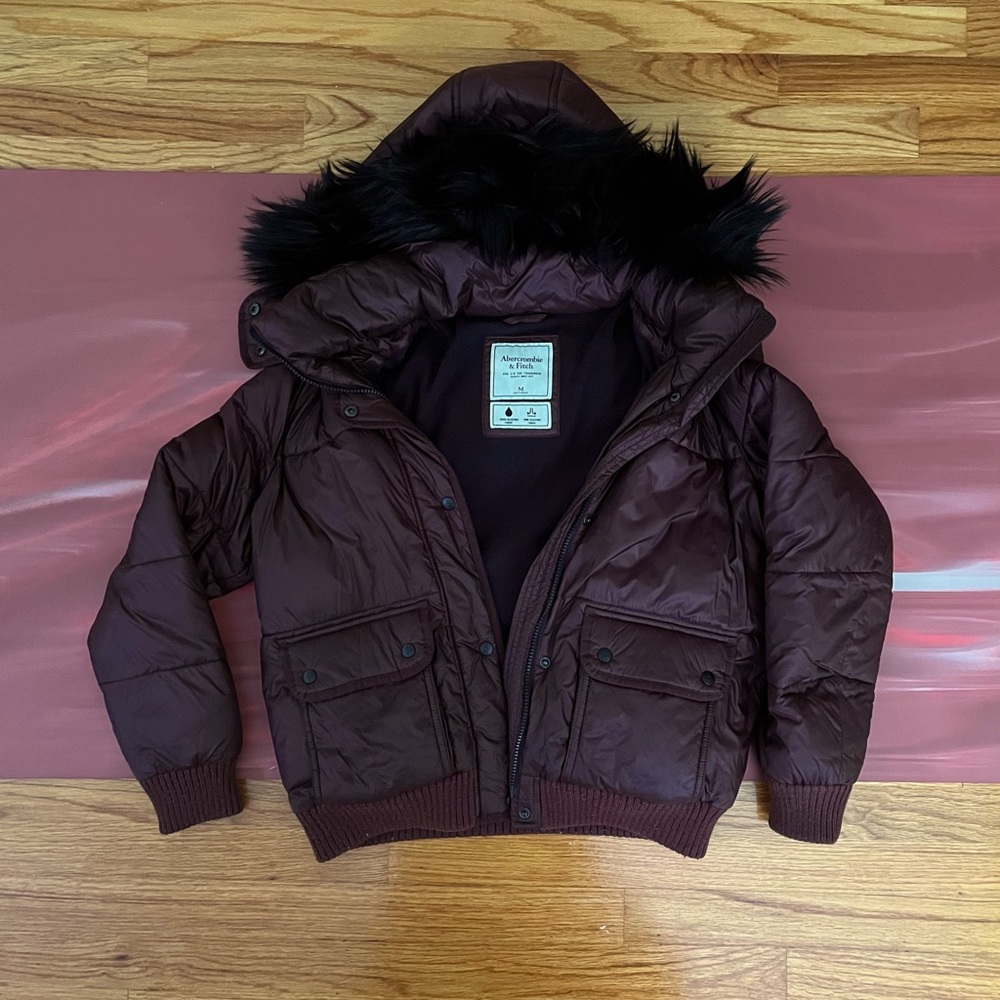 Abercrombie & Fitch Hooded Puffer Coat w Faux Fur Trim - Burgundy